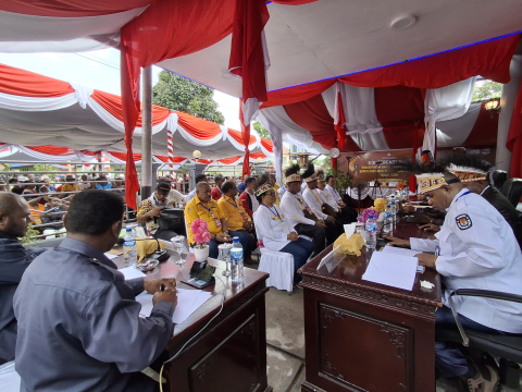 Pengawasan Pendaftaran Bakal Pasangan Calon Bupati dan Wakil Bupat Teluk Wondama