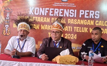 Hari Ke 2 Pendaftaran Bakal Pasangan Calon Bupati dan Wakil Bupati Teluk Wondama